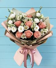Букет цветов из:  Розы, Альстромерии и Лизиантусы в Рахманово