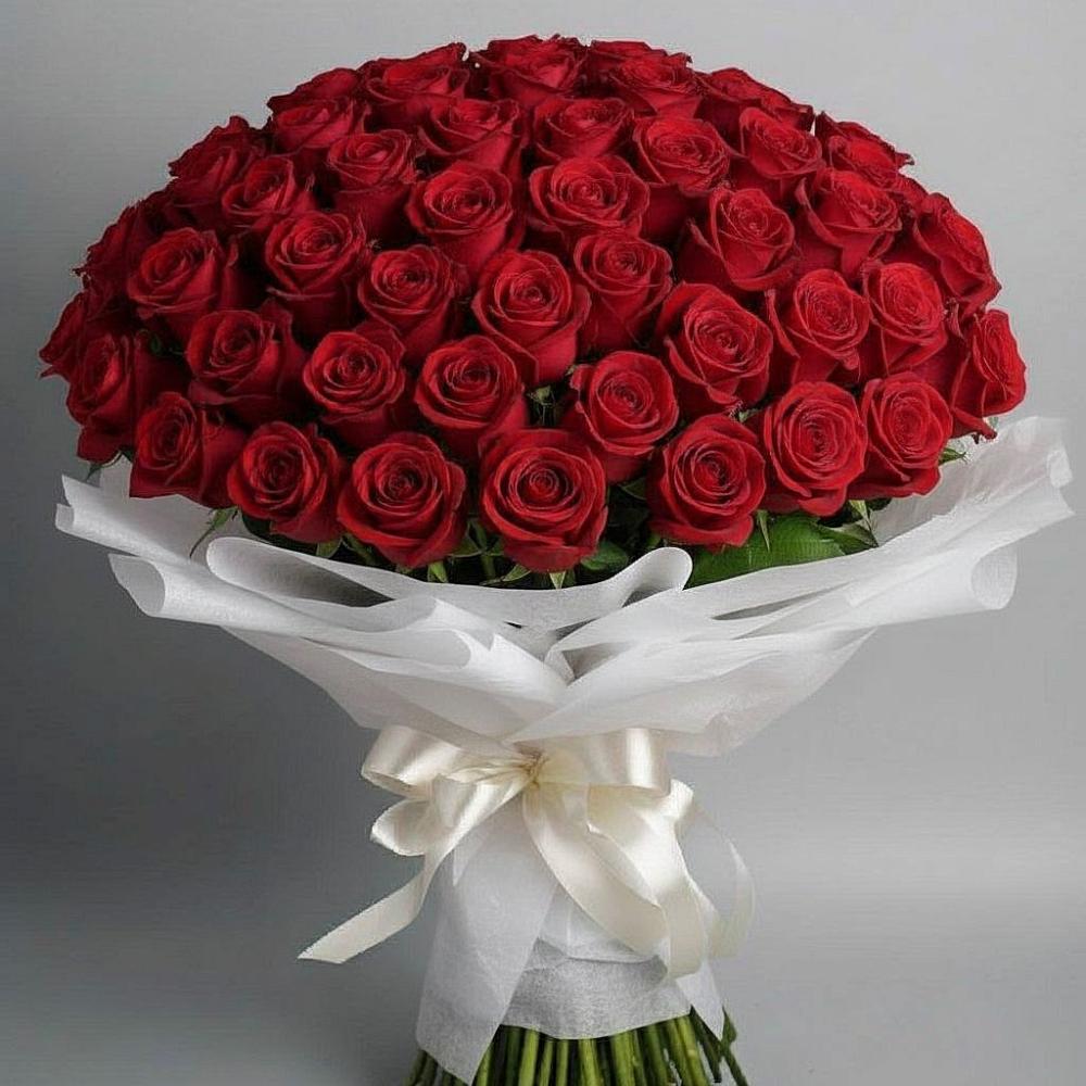 Букет 101 Красная роза Блэк Мэджик в Рахманово