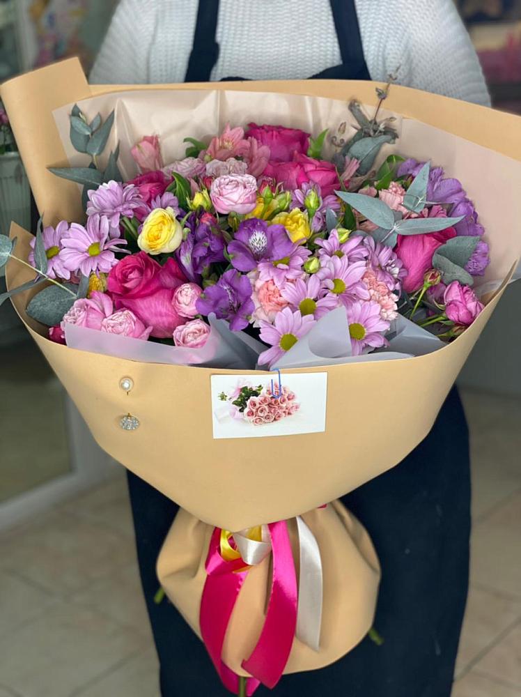 Букет цветов из: Хризантемы, Гвоздики и Альстромерии в Рахманово