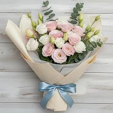 Букет цветов из:  Лизиантусы в Рахманово