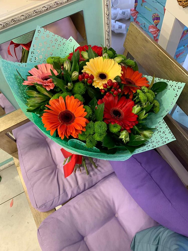 Букет цветов из: Герберы, Хризантемы и Альстромерии в Рахманово