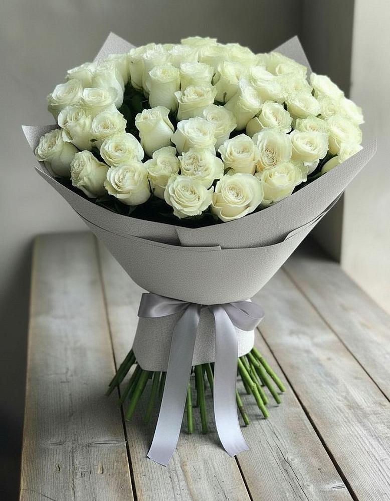 Букет 35 Белых роз в Рахманово