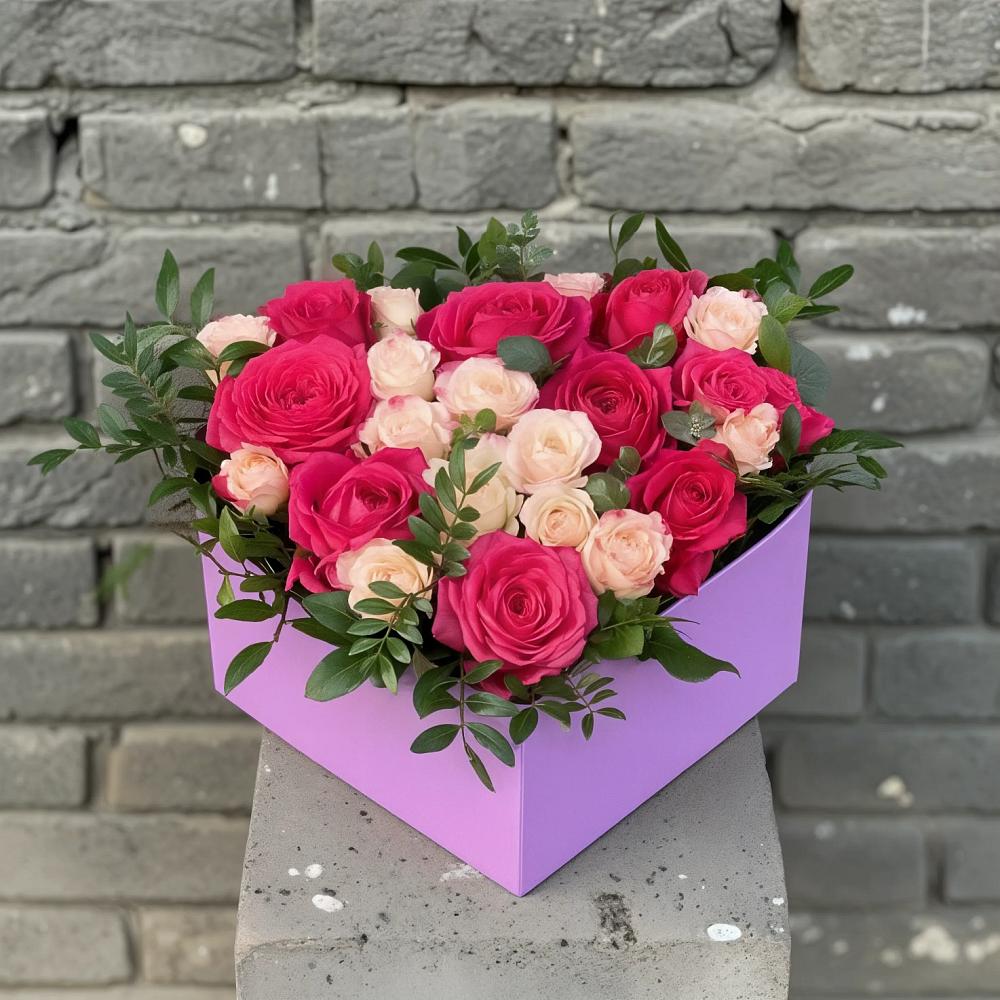 Цветочная композиция из Розы в коробке в Рахманово