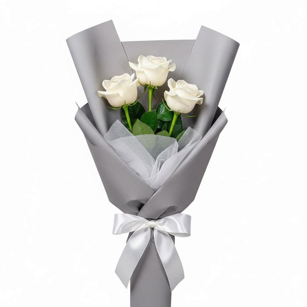 Букет 3 белые розы в Рахманово