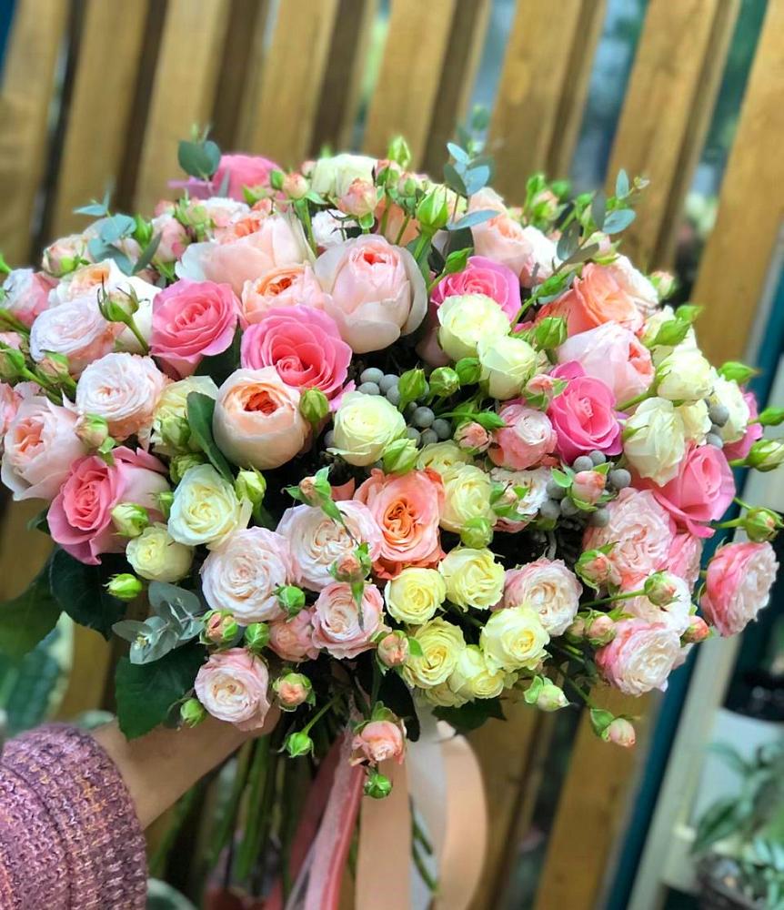 Букет цветов из: Розы в Рахманово