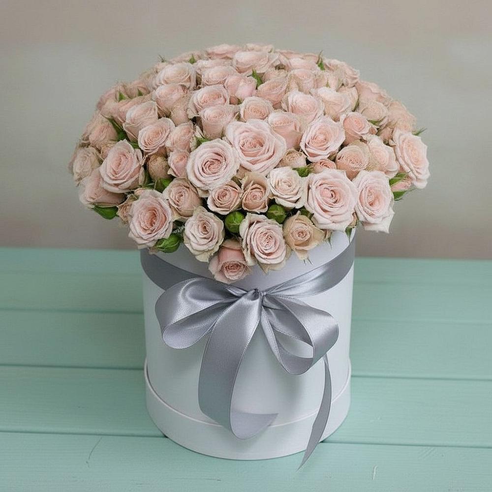 Цветочная композиция из Розы в шляпной коробке в Рахманово